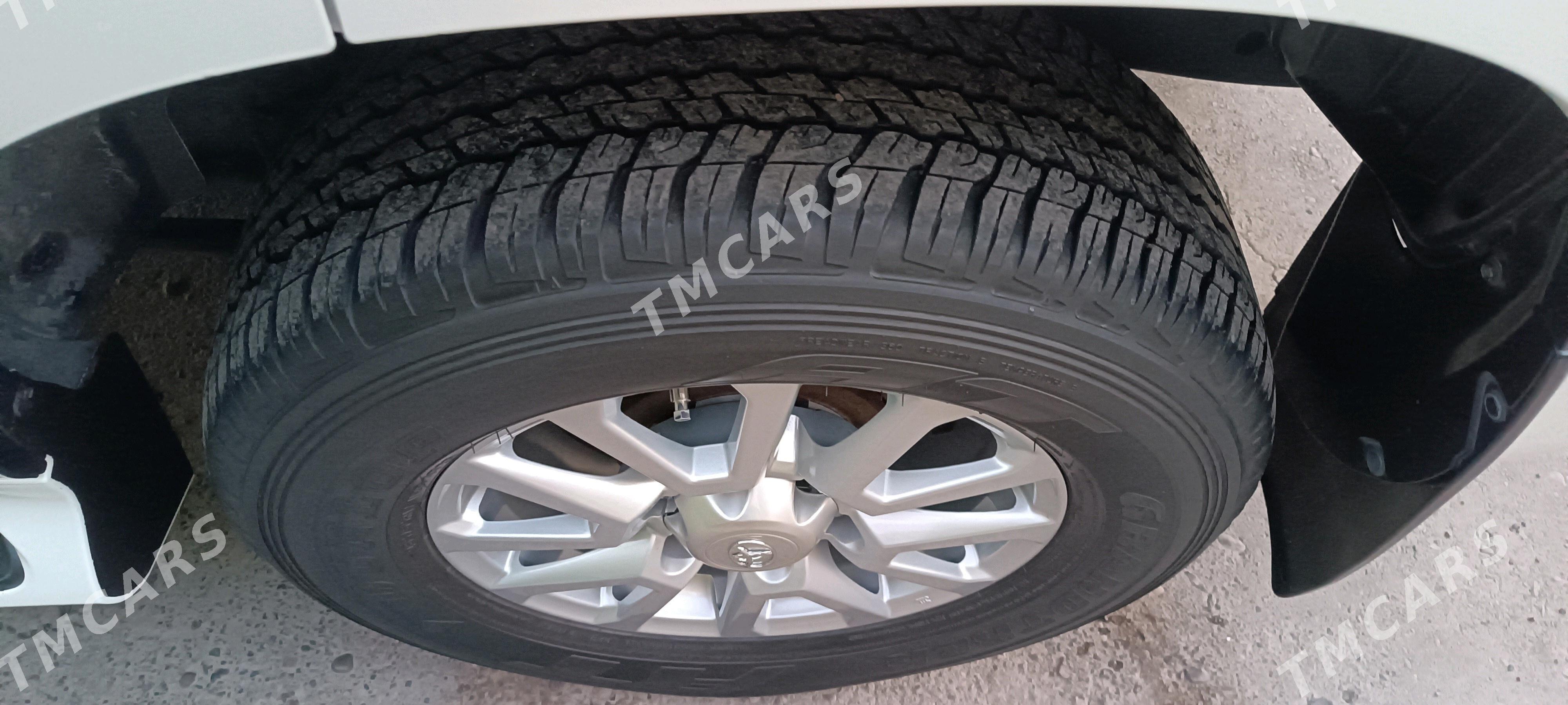 Toyota Land Cruiser Prado 2013 - 542 000 TMT - Türkmenabat - img 8