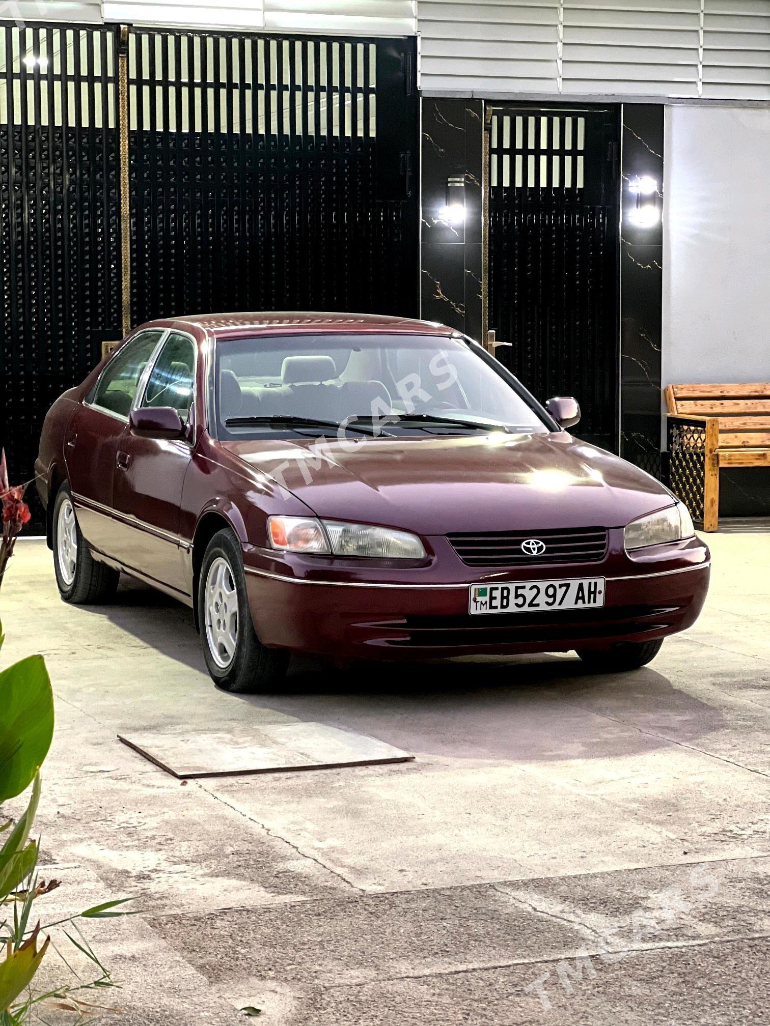 Toyota Camry 1998 - 113 000 TMT - Теджен - img 2