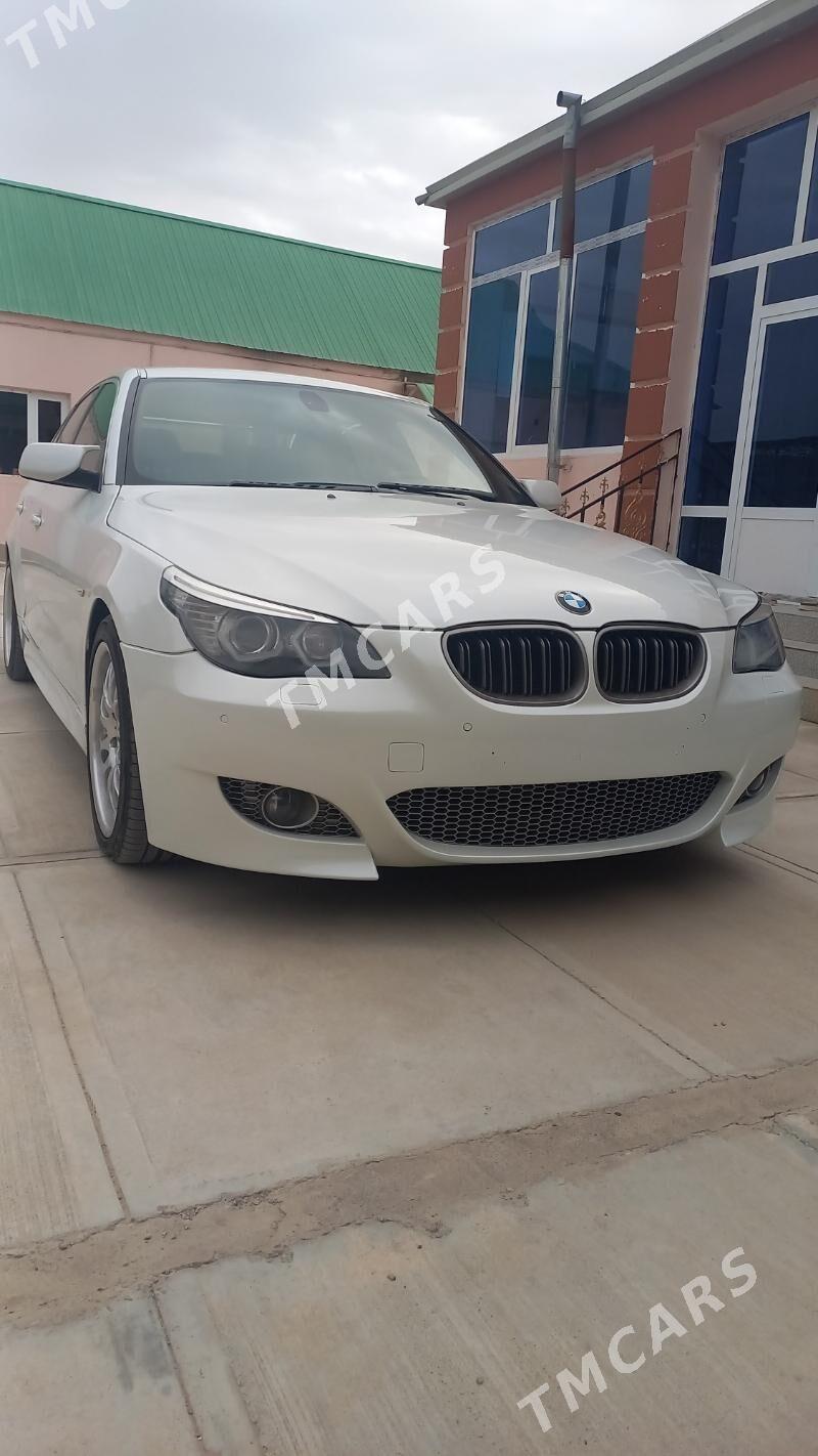 BMW E60 2007 - 190 000 TMT - Kaka - img 3