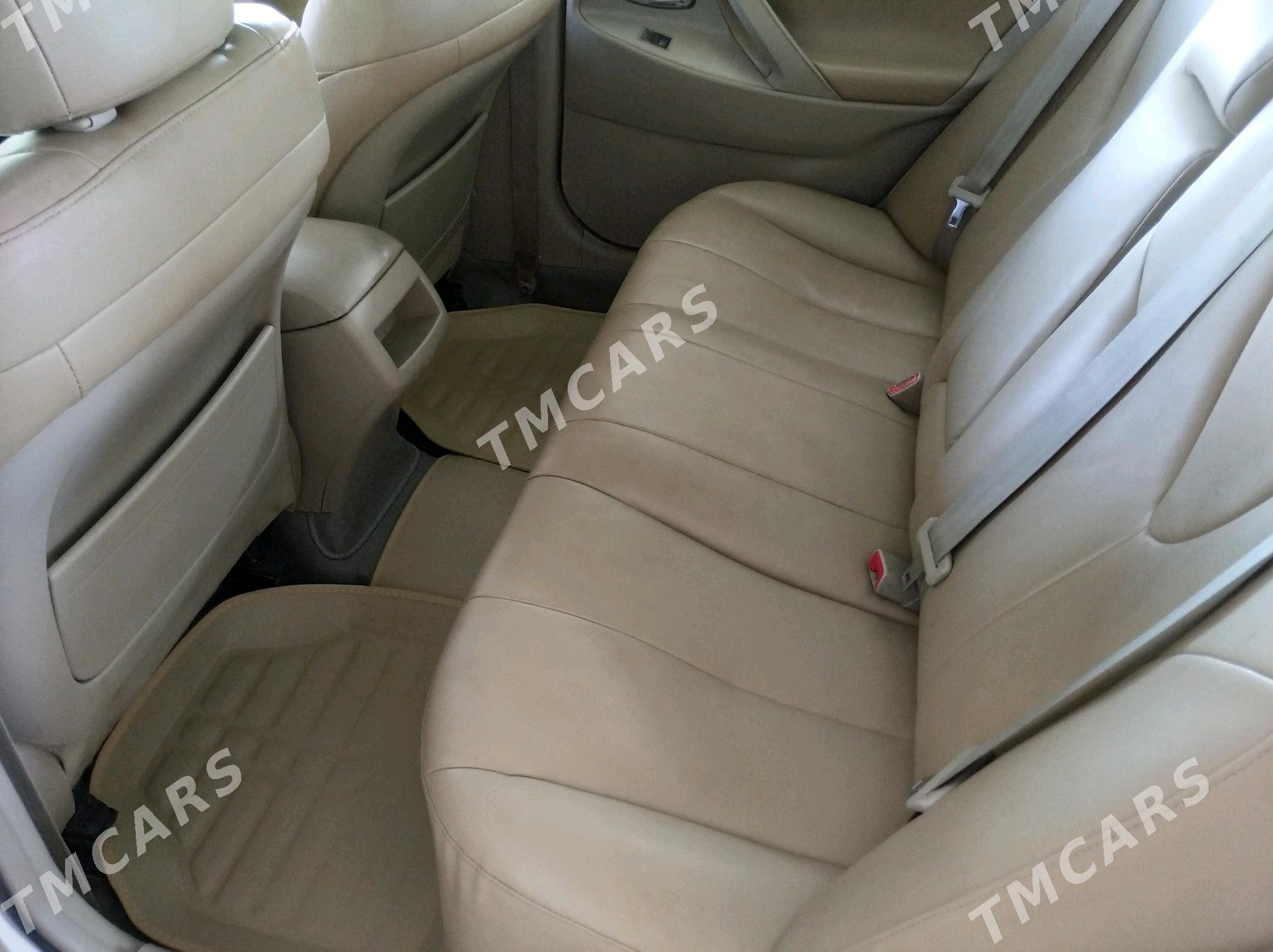 Toyota Camry 2010 - 160 000 TMT - Mary - img 5