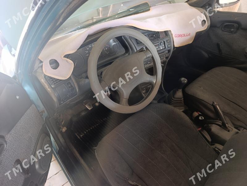 Toyota Corolla 1994 - 58 000 TMT - Халач - img 4