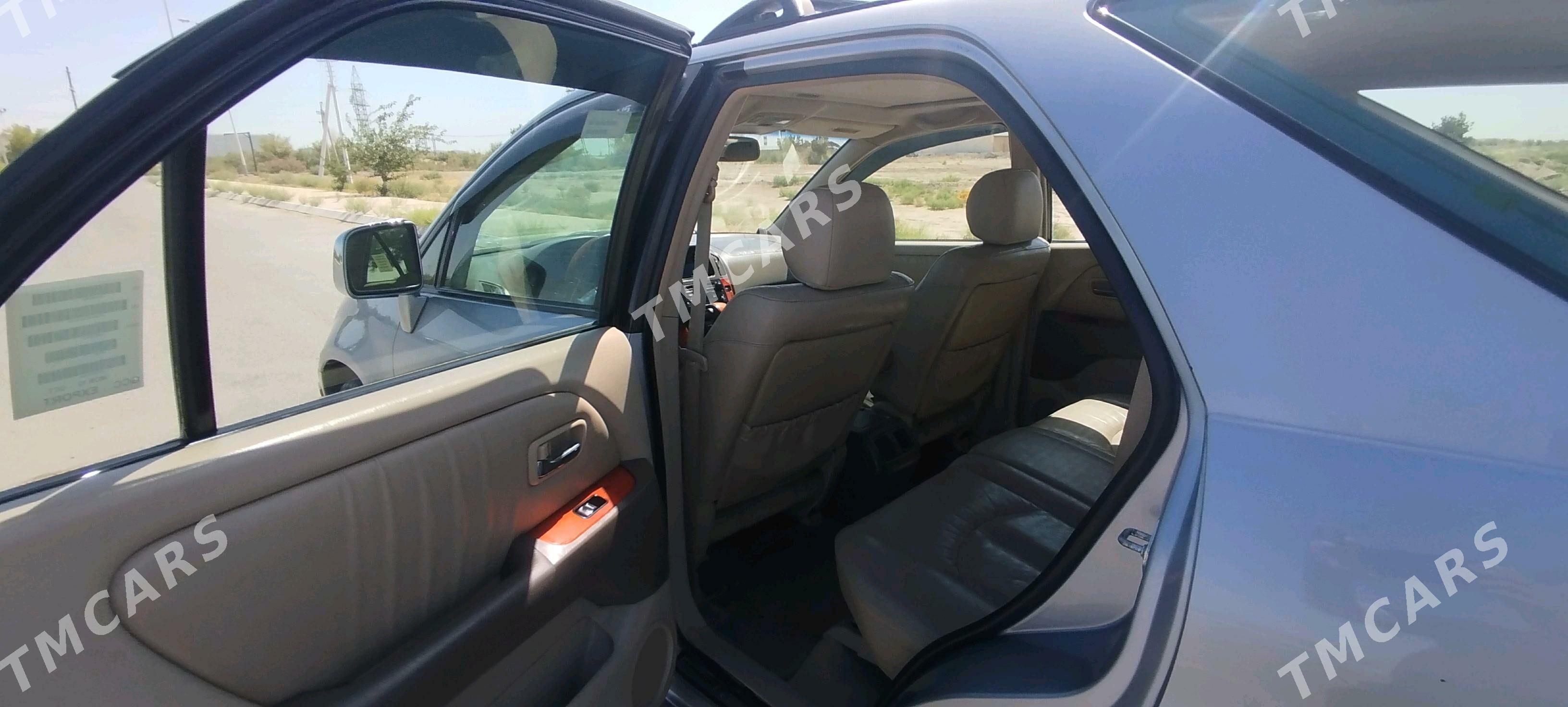 Lexus RX 300 2002 - 225 000 TMT - Саят - img 6