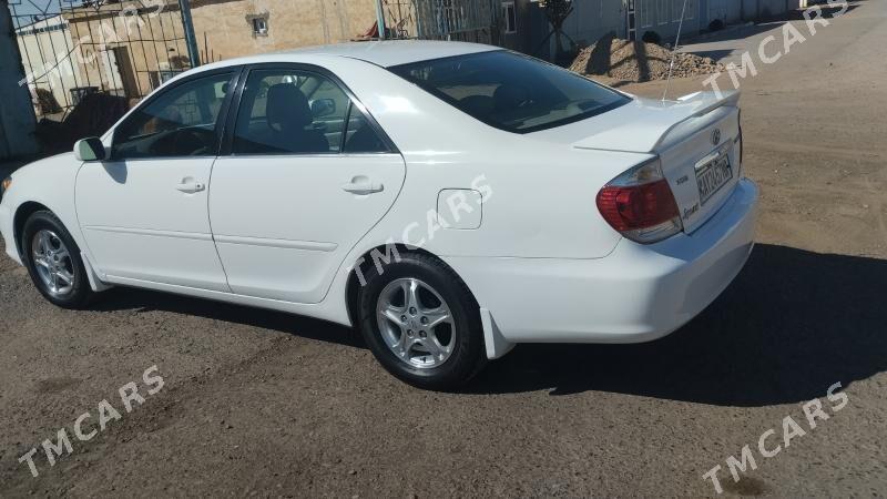 Toyota Camry 2004 - 190 000 TMT - Мары - img 6