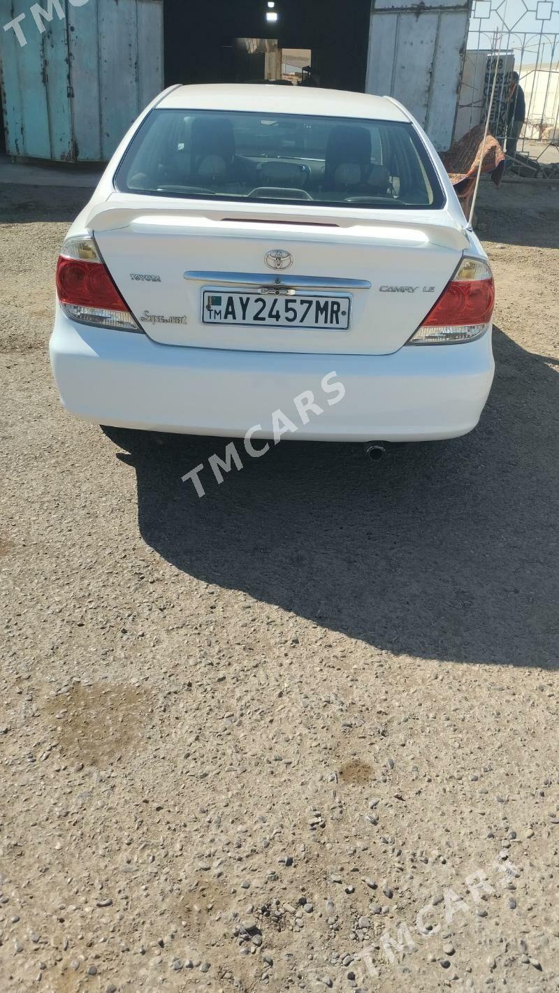 Toyota Camry 2004 - 190 000 TMT - Мары - img 8