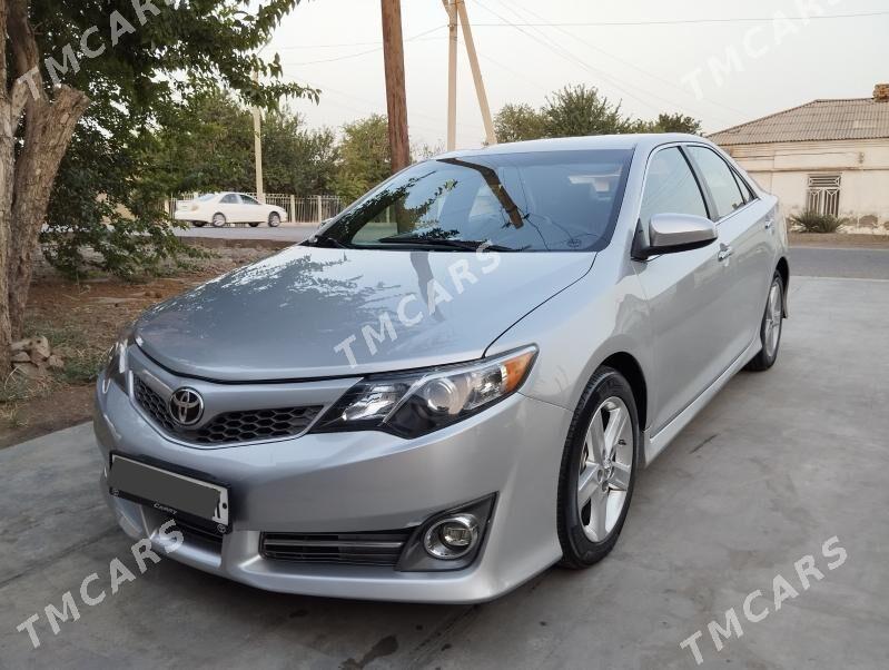 Toyota Camry 2013 - 228 000 TMT - Мары - img 6