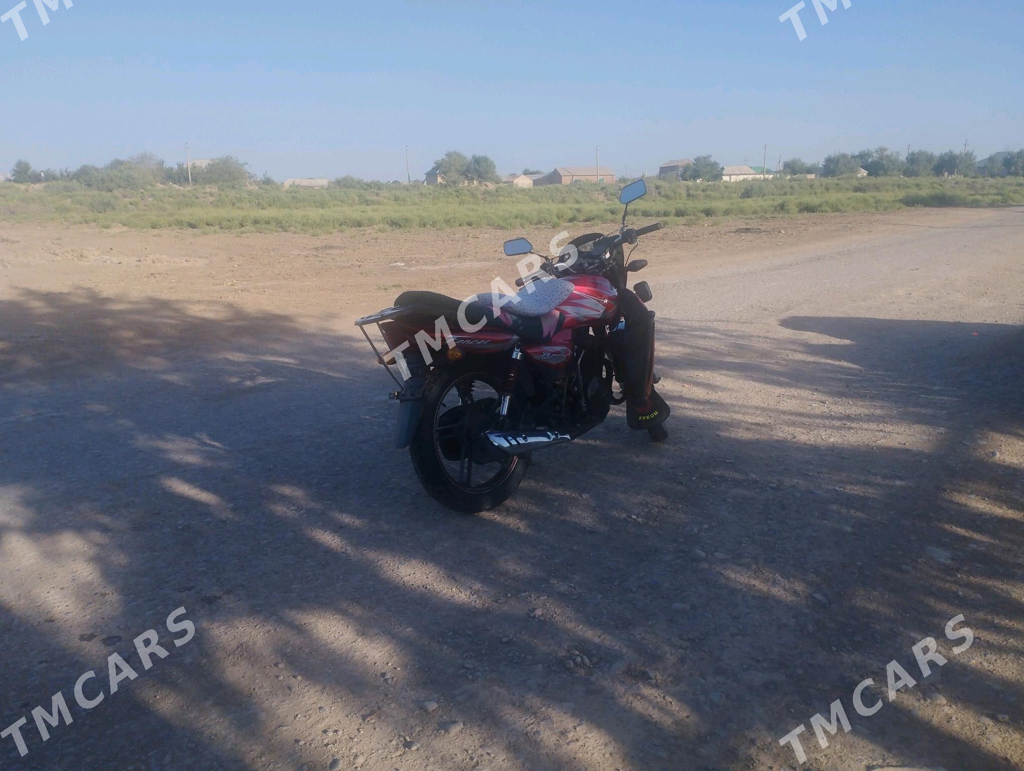 Fekon FK150-8G 2017 - 13 000 TMT - Теджен - img 3