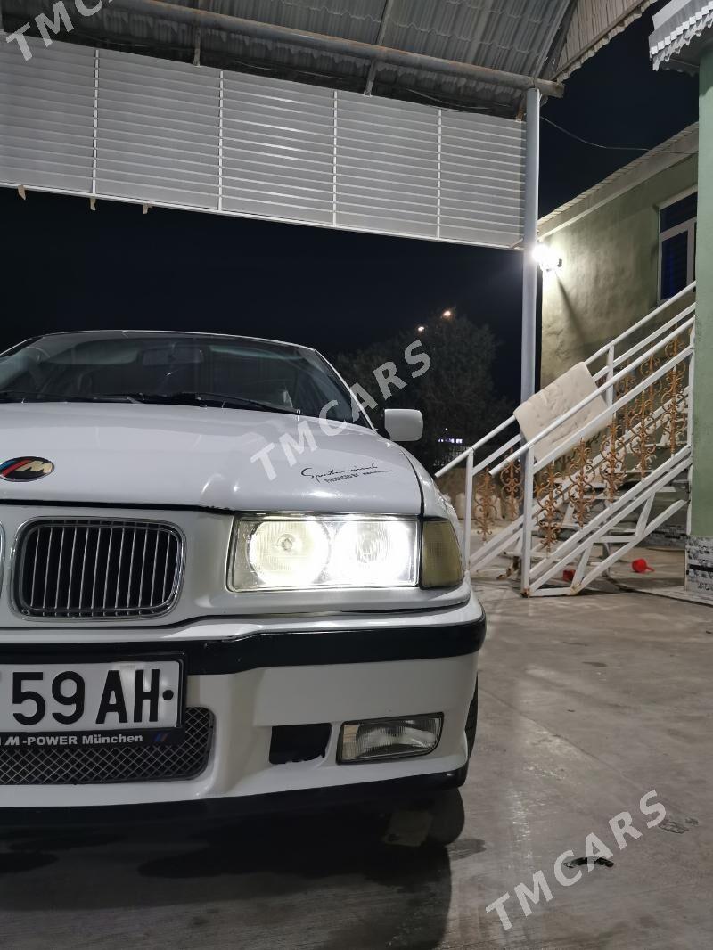 BMW 3 Series 1992 - 46 000 TMT - Tejen - img 9