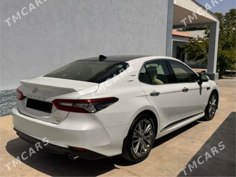 Toyota Camry 2023 - 595 000 TMT - Aşgabat - img 6