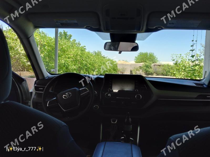 Toyota Highlander 2021 - 500 000 TMT - Şabat etr. - img 8