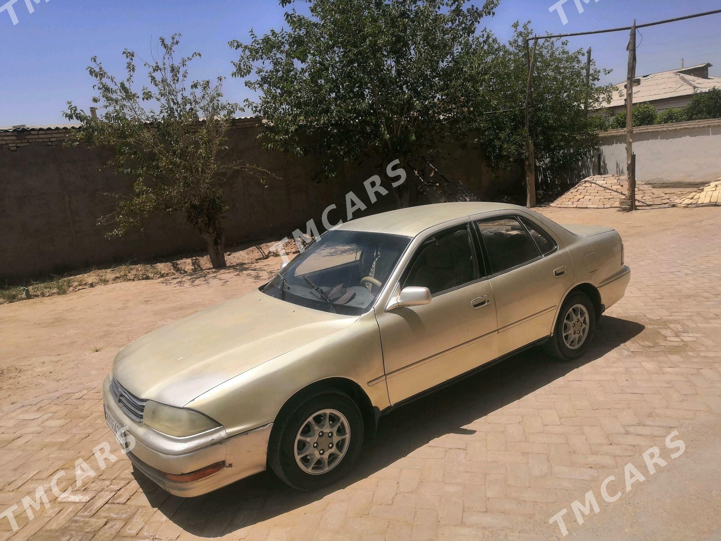 Toyota Vista 1993 - 42 000 TMT - Байрамали - img 2