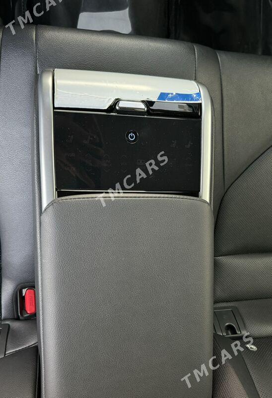 Toyota Camry 2023 - 695 000 TMT - Ашхабад - img 4