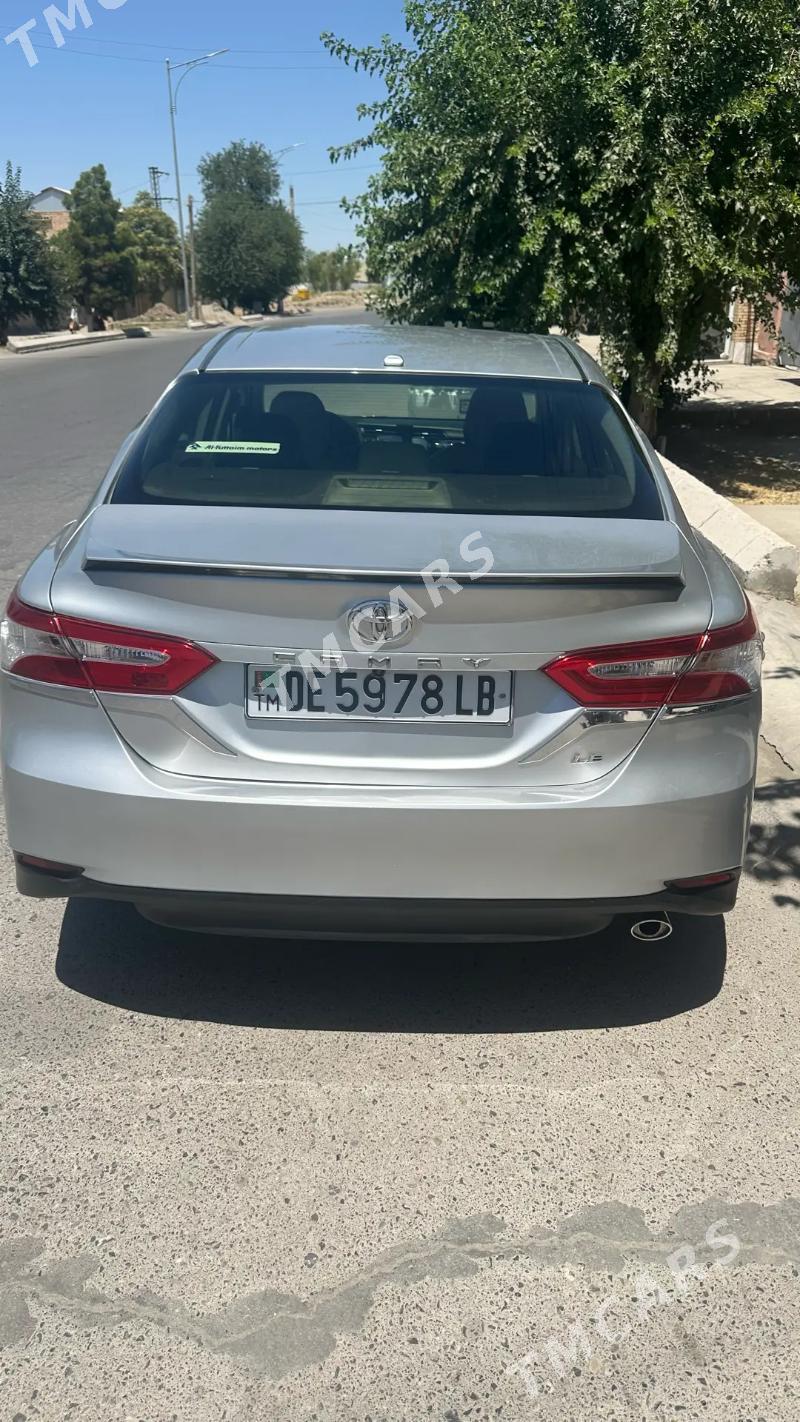 Toyota Camry 2019 - 250 000 TMT - Türkmenabat - img 4