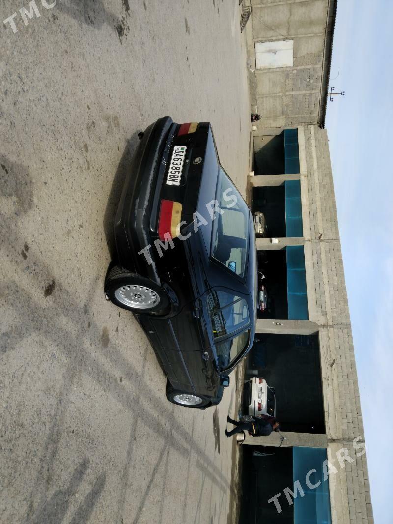 BMW 320 1995 - 30 000 TMT - Gyzylarbat - img 3