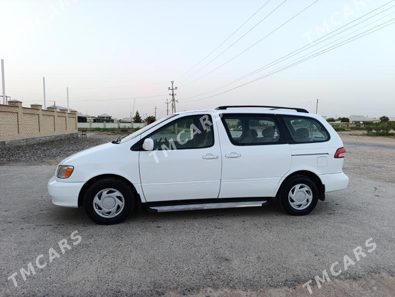 Toyota Sienna 2001 - 120 000 TMT - Sakarçäge - img 5