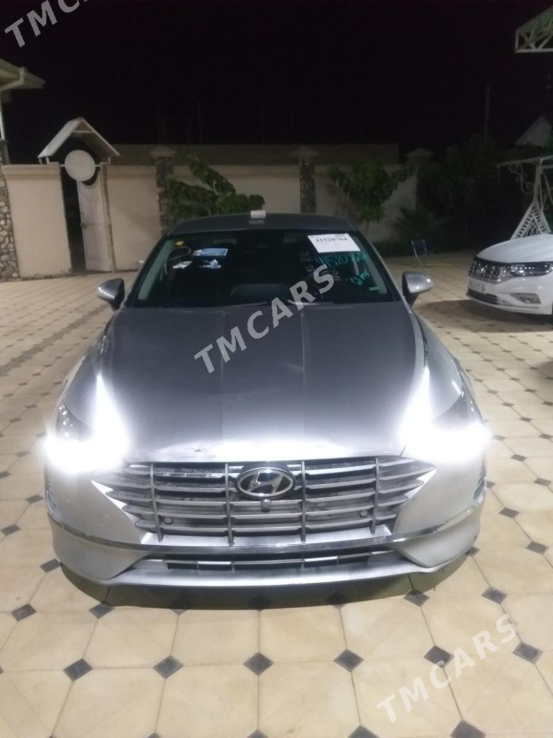 Hyundai Sonata 2021 - 250 000 TMT - Бузмеин - img 3