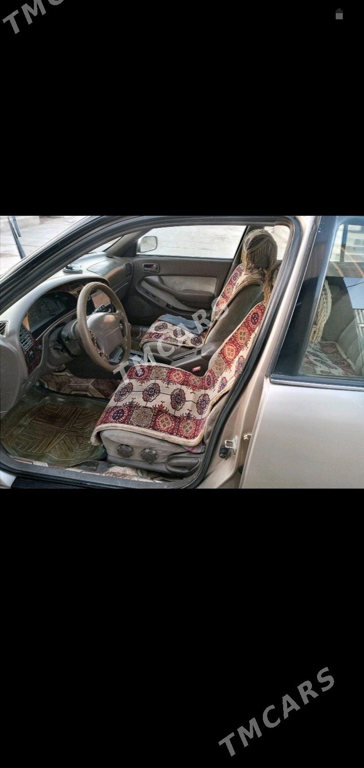 Toyota Camry 1995 - 70 000 TMT - Wekilbazar - img 4