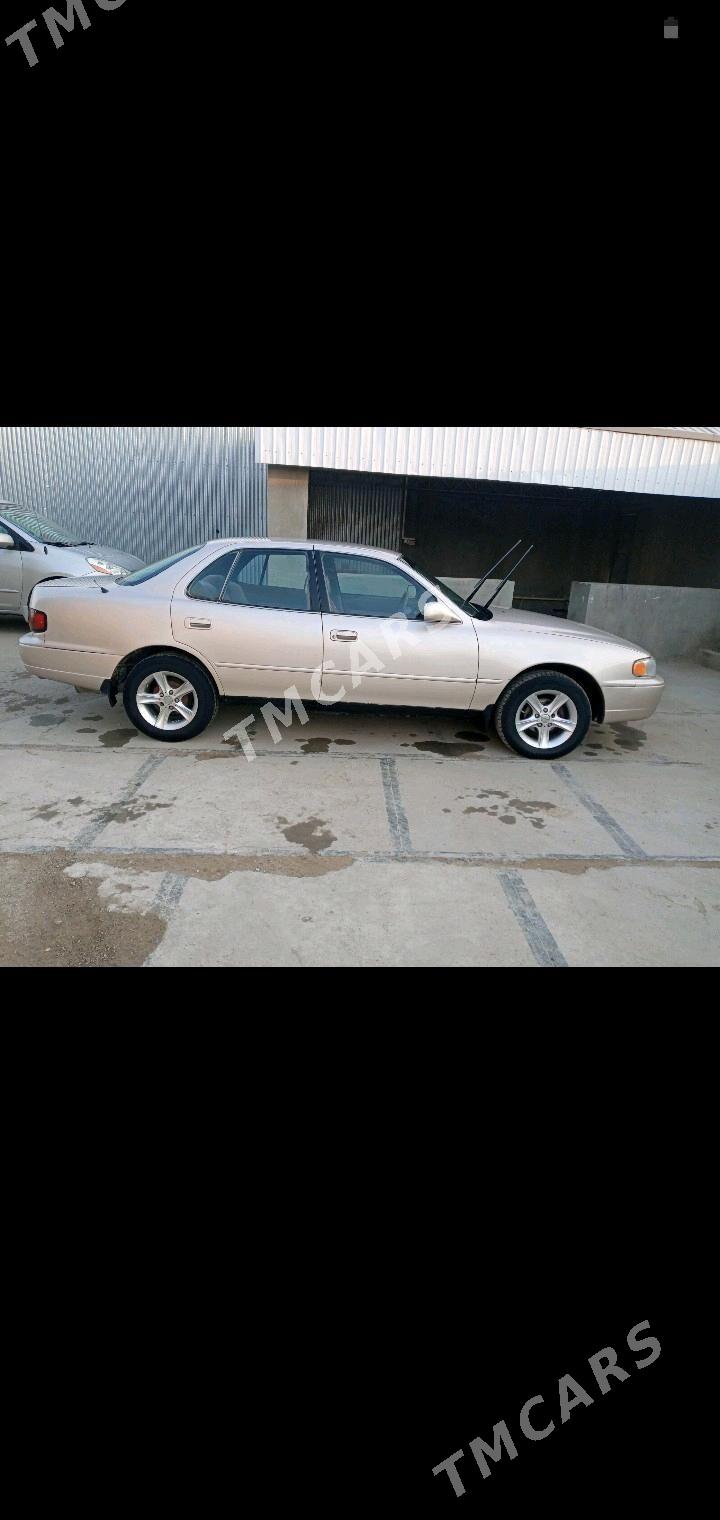 Toyota Camry 1995 - 70 000 TMT - Wekilbazar - img 3