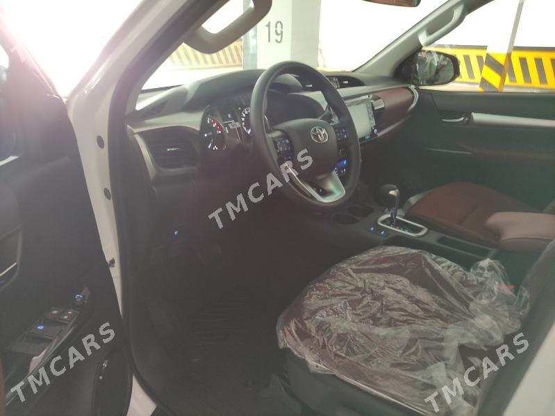 Toyota Hilux 2025 - 708 000 TMT - Ашхабад - img 9