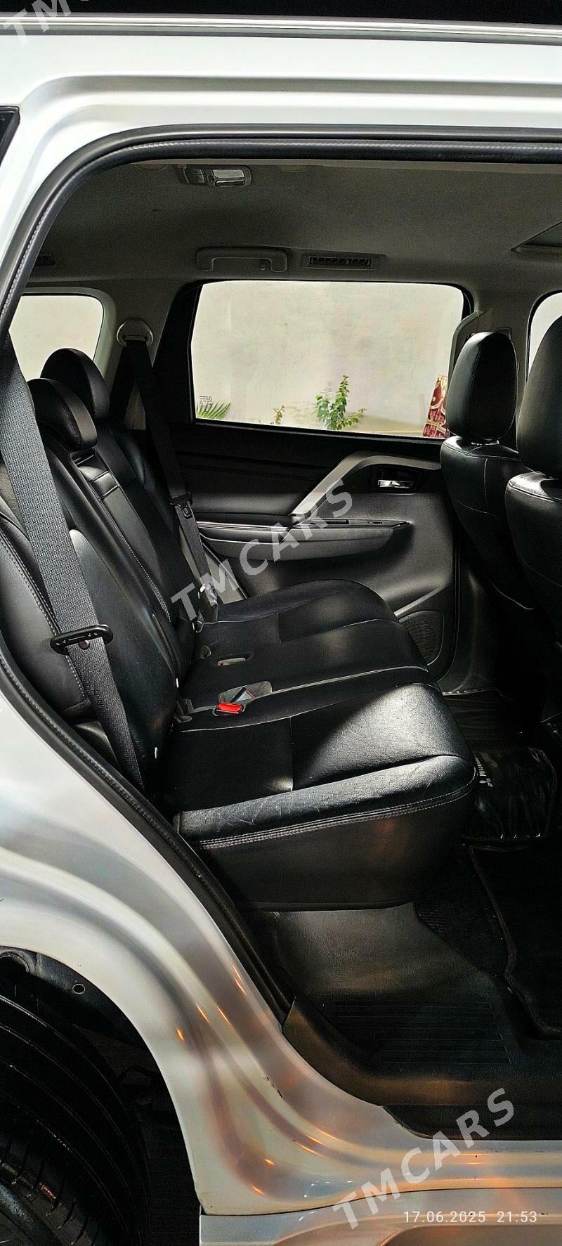 Mitsubishi Pajero 2020 - 440 000 TMT - Чоганлы - img 8
