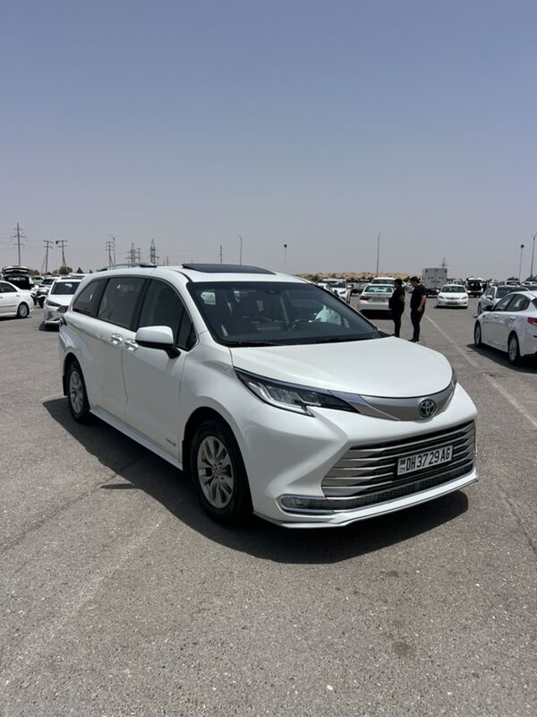 Toyota Sienna 2022 - 470 000 TMT - Ашхабад - img 2