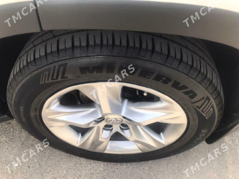 Toyota Highlander 2017 - 430 000 TMT - Ашхабад - img 3
