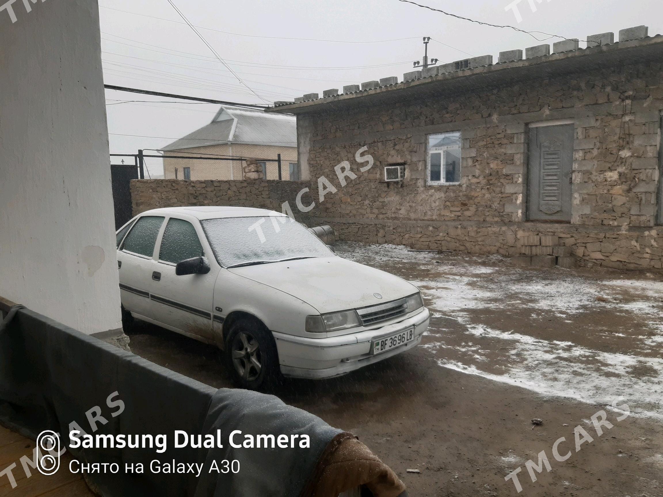 Opel Vectra 1991 - 27 000 TMT - Койтендаг - img 2