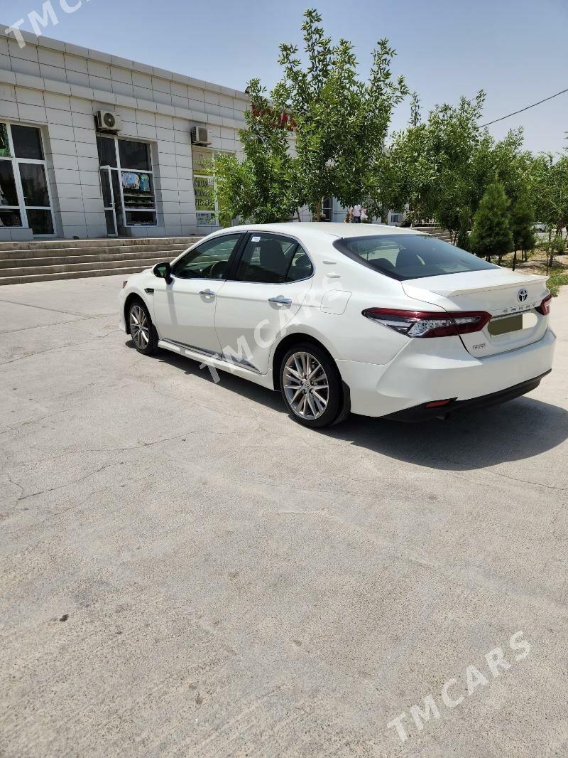 Toyota Camry 2021 - 245 000 TMT - Ашхабад - img 3