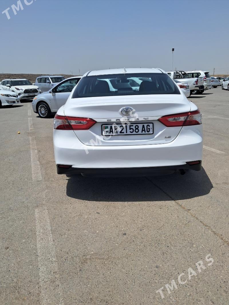 Toyota Camry 2019 - 279 000 TMT - Aşgabat - img 2