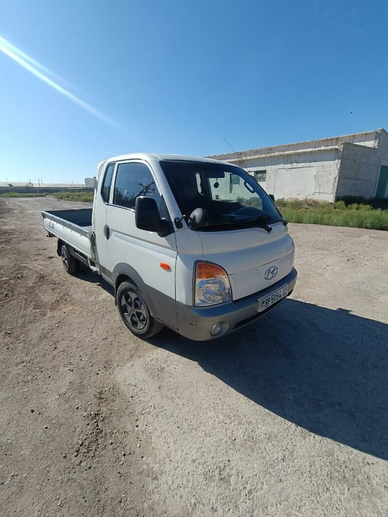 Kia Bongo 2005 - 130 000 TMT - Şabat etr. - img 3