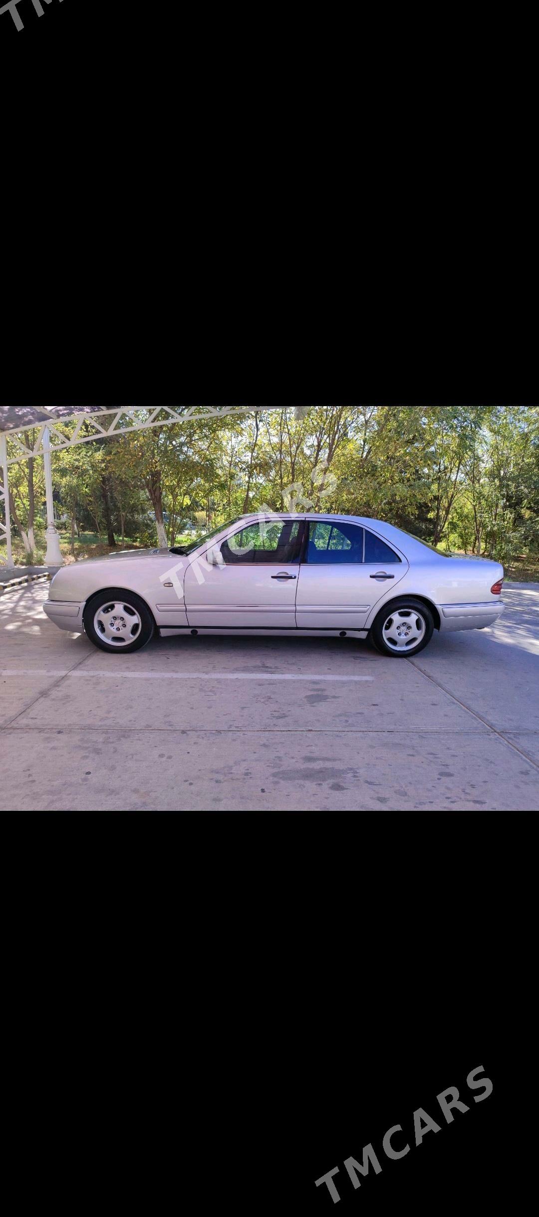 Mercedes-Benz E320 1998 - 100 000 TMT - Balkanabat - img 7