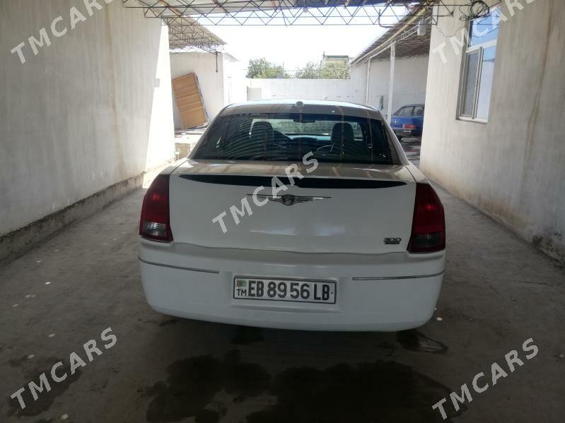 Chrysler 300C 2006 - 110 000 TMT - Саят - img 1