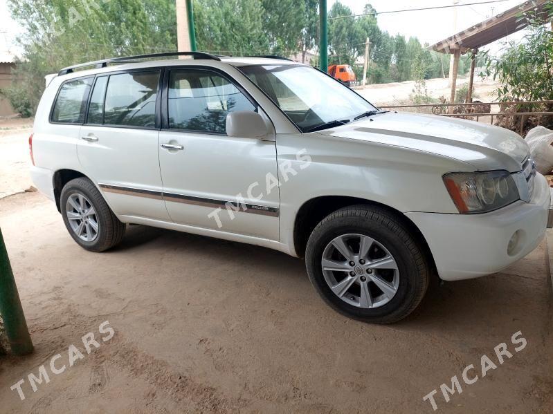 Toyota Highlander 2001 - 185 000 TMT - Köneürgenç - img 2