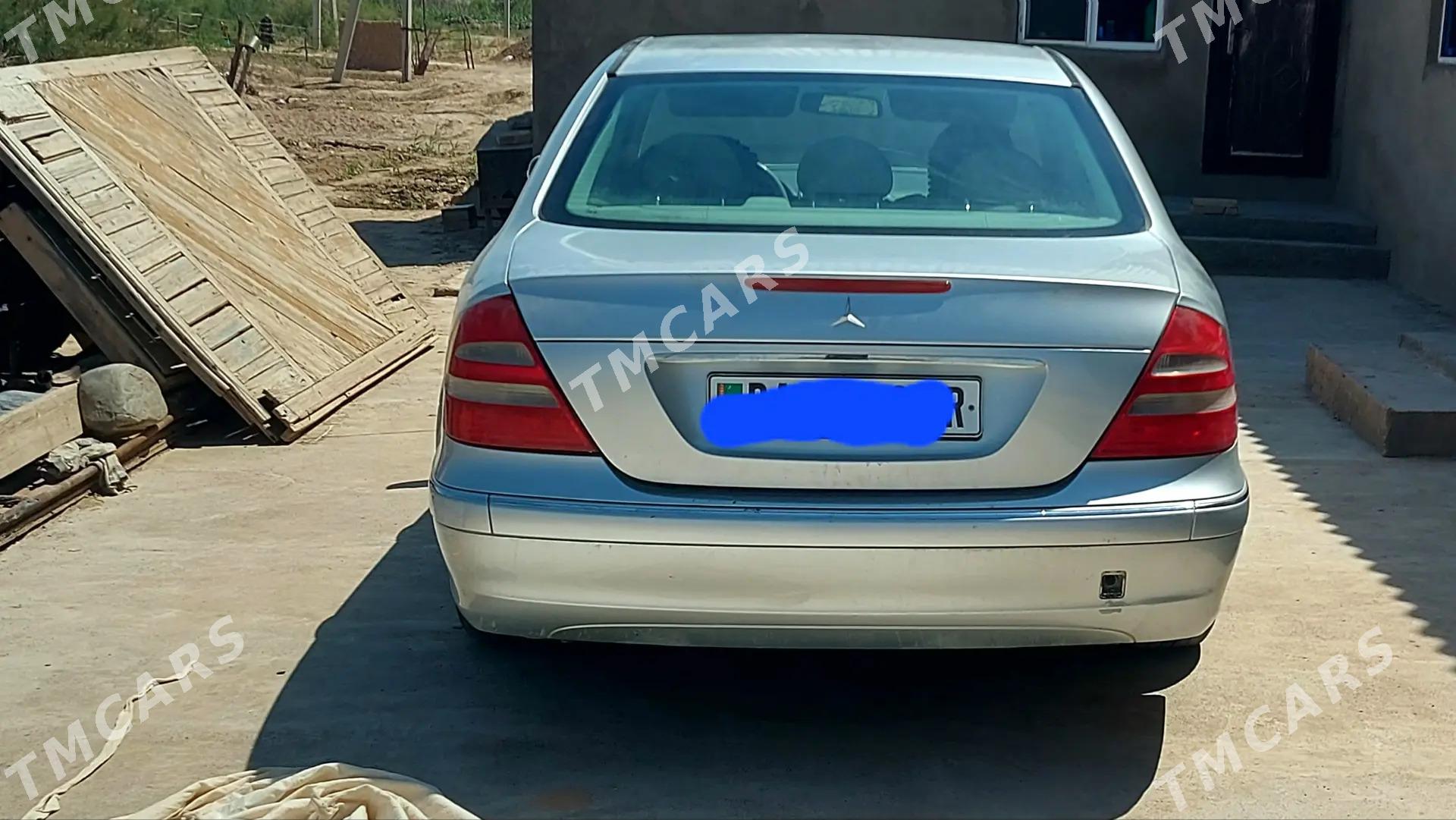 Mercedes-Benz E-Class 2003 - 100 000 TMT - Ашхабад - img 2