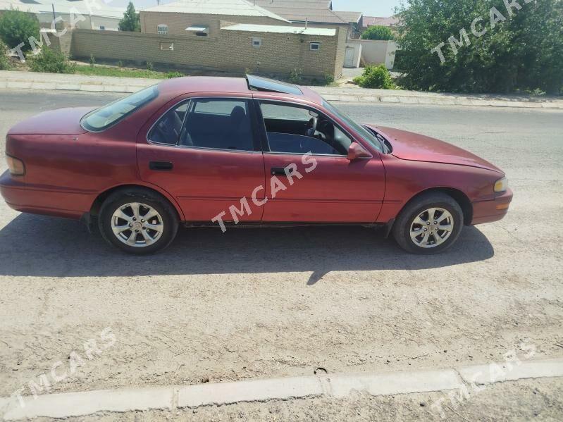 Toyota Camry 1994 - 75 000 TMT - Мары - img 4