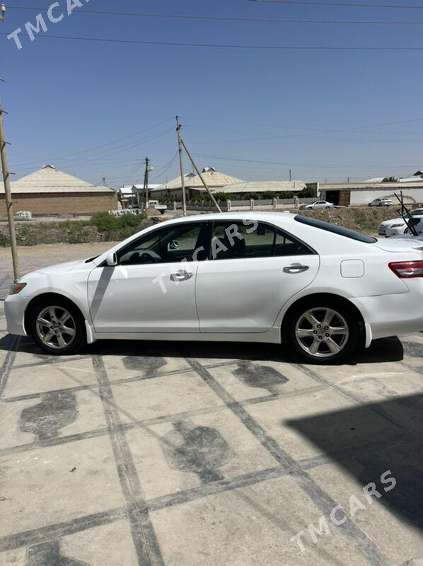 Toyota Camry 2010 - 165 000 TMT - Мары - img 3