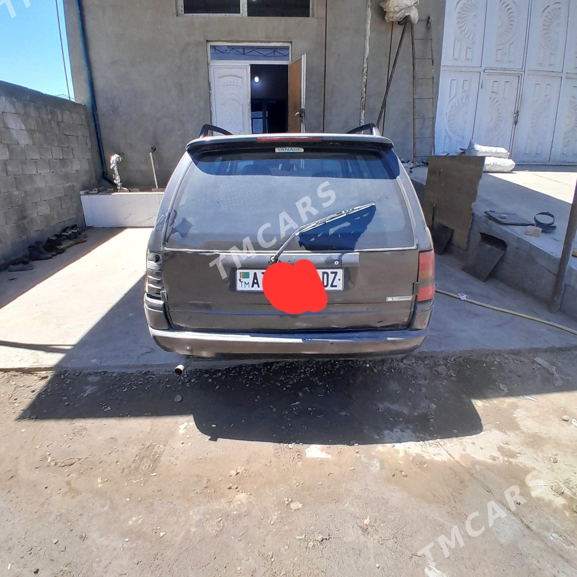 Opel Astra 1992 - 32 000 TMT - Şabat etr. - img 3