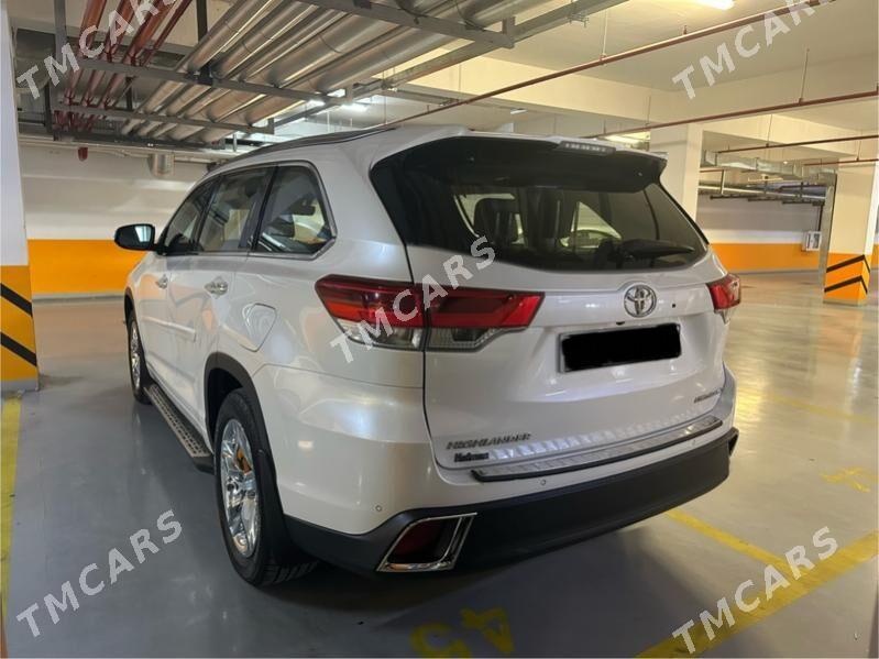 Toyota Highlander 2019 - 485 000 TMT - Ашхабад - img 3