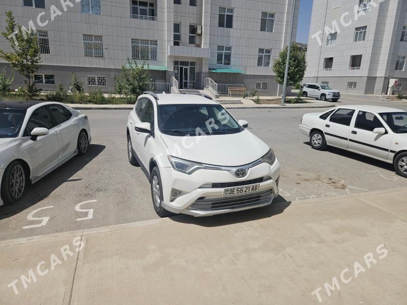 Toyota RAV4 2019 - 280 000 TMT - Aşgabat - img 3
