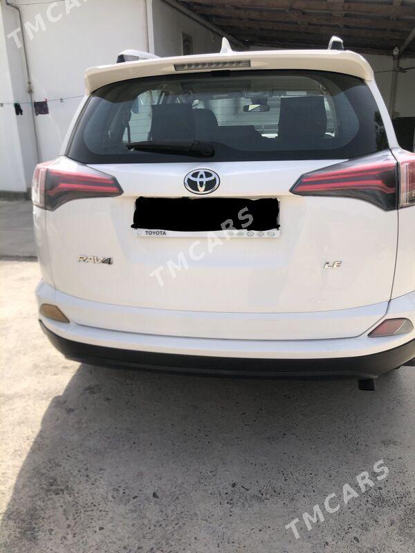 Toyota RAV4 2017 - 350 000 TMT - Бекреве - img 4
