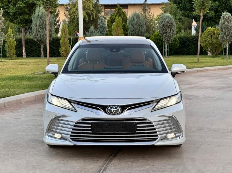 Toyota Camry 2023 - 595 000 TMT - Ашхабад - img 4