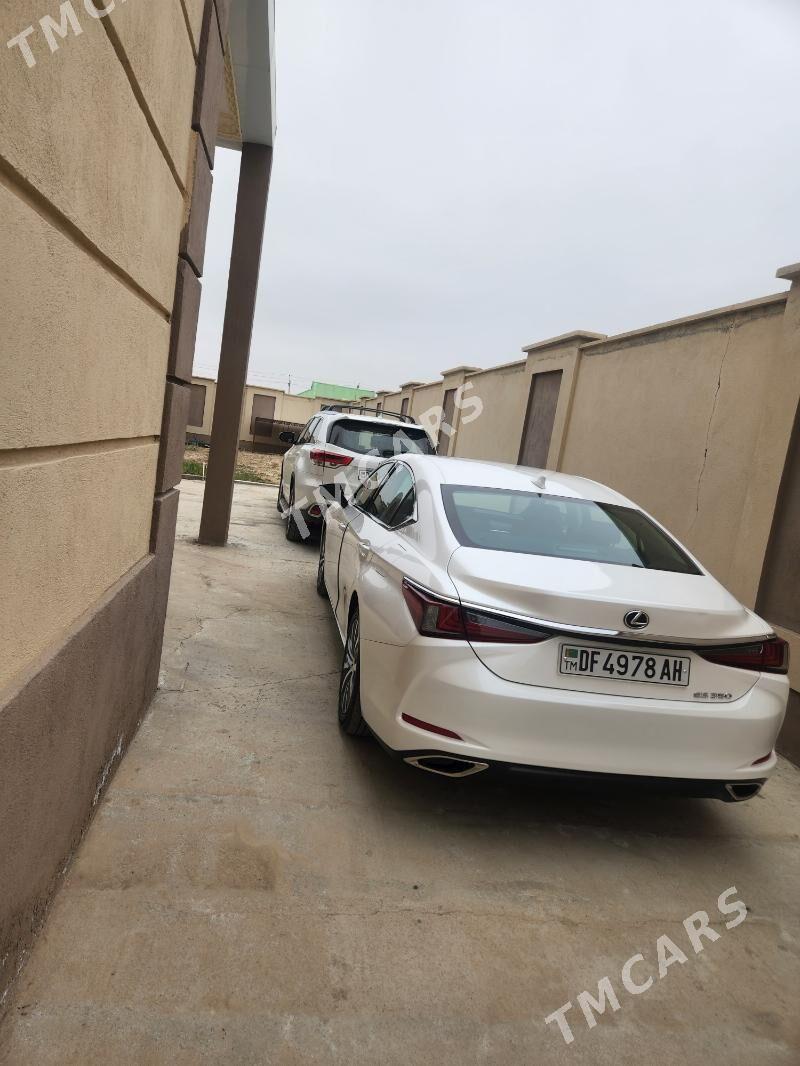 Lexus ES 350 2019 - 500 000 TMT - Änew - img 5