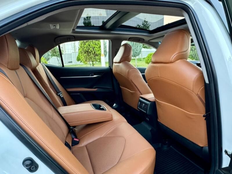 Toyota Camry 2023 - 595 000 TMT - Ашхабад - img 8
