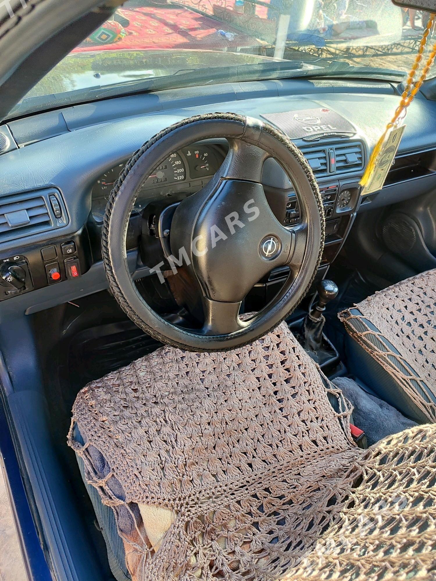 Opel Vectra 1992 - 27 000 TMT - Murgap - img 3
