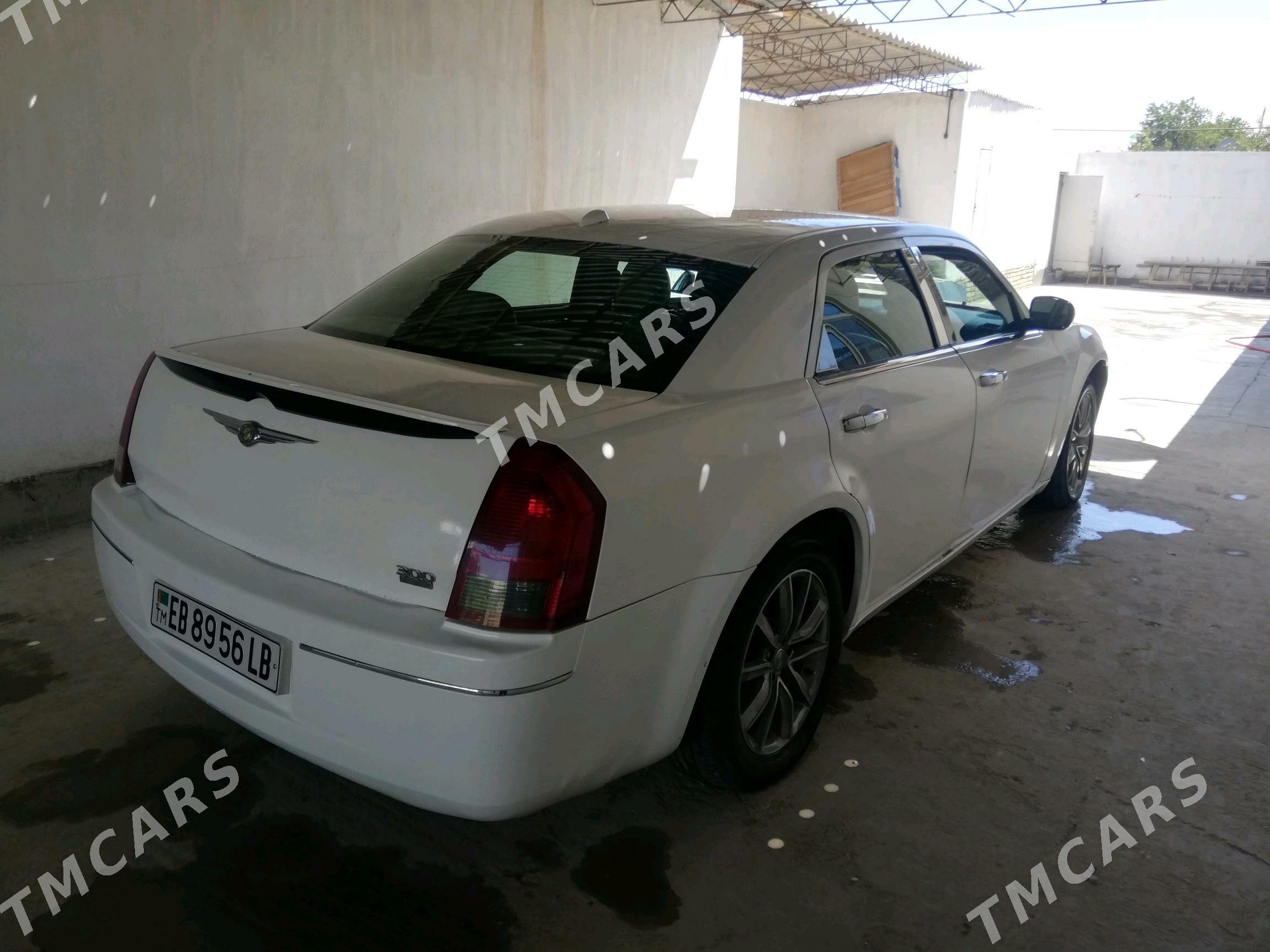 Chrysler 300C 2006 - 110 000 TMT - Саят - img 5