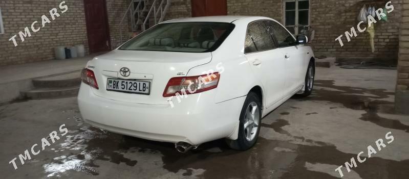 Toyota Camry 2010 - 110 000 TMT - Türkmenabat - img 5