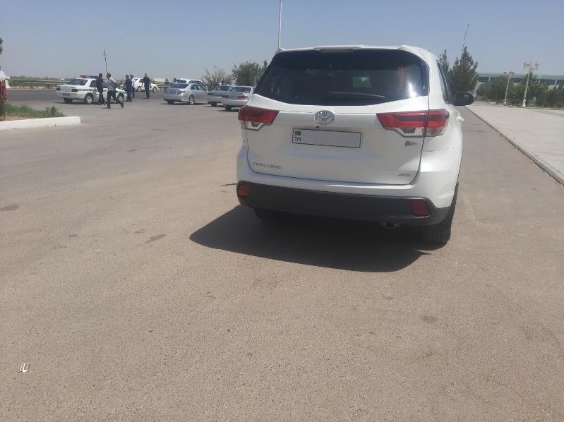 Toyota Highlander 2019 - 440 000 TMT - Mary - img 4