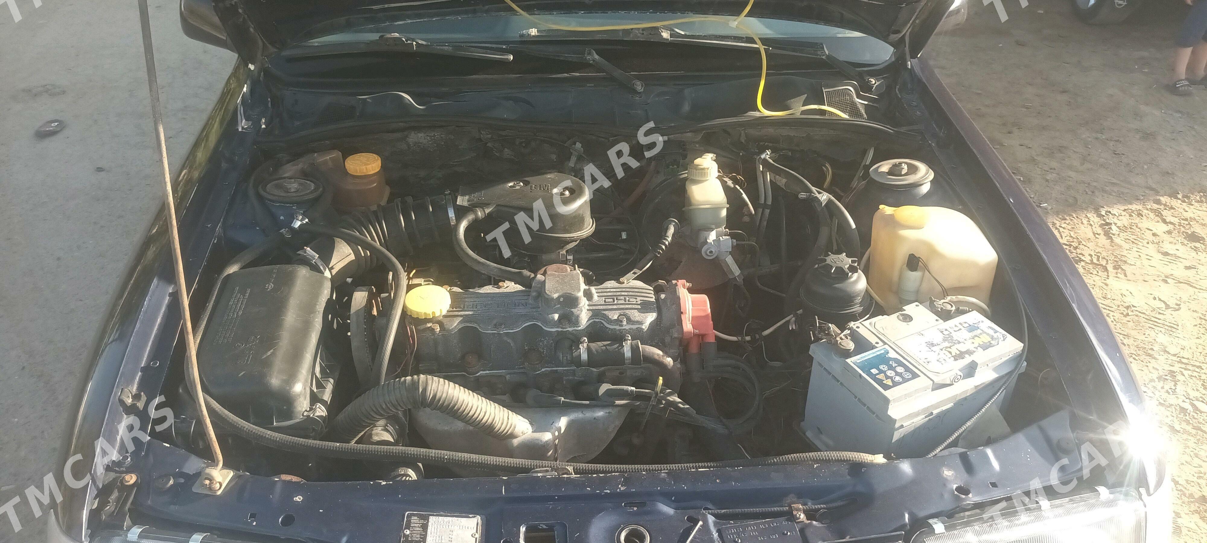 Opel Vectra 1992 - 36 000 TMT - Mary - img 2