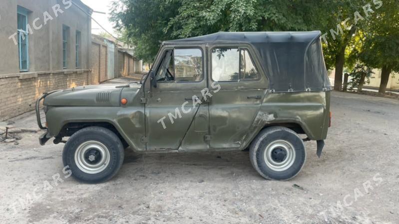 UAZ 469 1998 - 24 000 TMT - Ёлётен - img 3