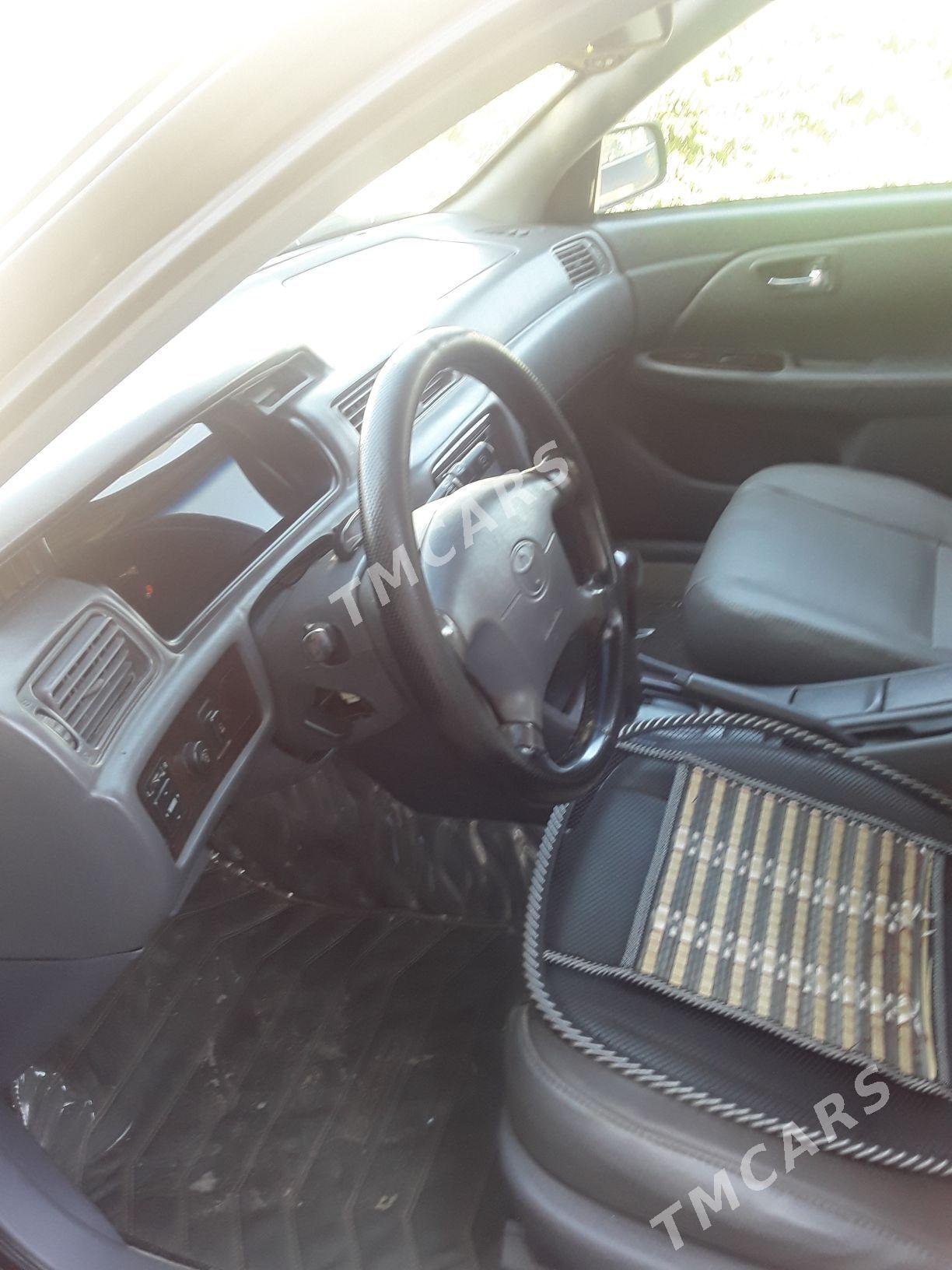 Toyota Camry 2001 - 160 000 TMT - Туркменабат - img 3
