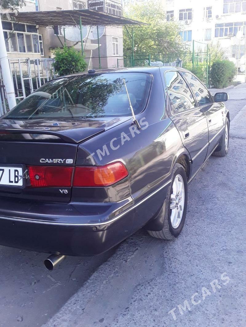Toyota Camry 2001 - 160 000 TMT - Туркменабат - img 5